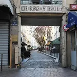 Wonderful Typical Paris Flat 3 Bedrooms / 6 Pax