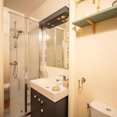 Wonderful Typical Flat 3 Bedrooms / 6 Pax Appartamento